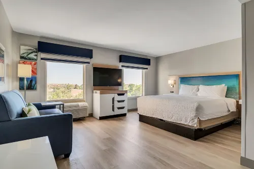 Holiday Inn Express & Suites Destin - Miramar Beach