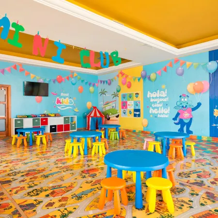Apartamentos Best Alcazar