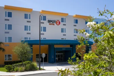 SPOT X Hotel Orlando/Intl Dr by The Red Collection Hotels near Basilica of the National Shrine of Mary, Queen of the Universe
