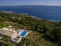 Villa Nareste - parking