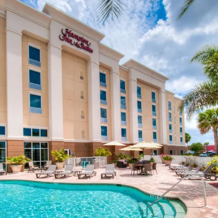Hampton Inn & Suites Fort Myers-Colonial Blvd.
