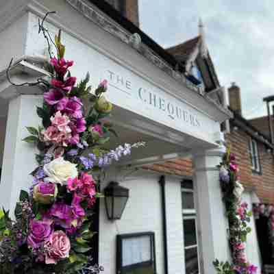The Chequers Hotel Exterior