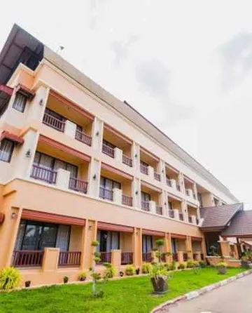 รูปภาพของต้นทอง รีสอร์ท