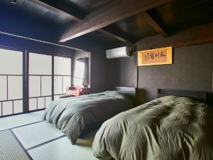 A 150-Year-Old Traditional Japanese House Built by