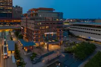 Courtyard Buffalo Downtown/Canalside Hotels in der Nähe von Greyhound: Bus Station