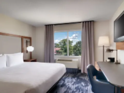 Fairfield Inn & Suites by Marriott Albany Hotels in Dougherty County