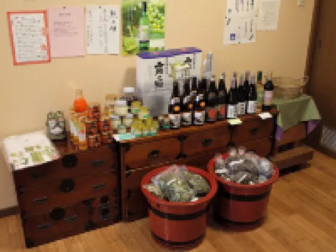 逆巻温泉 川津屋 津南町のホテル