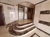 Top House Hostel - Hostels