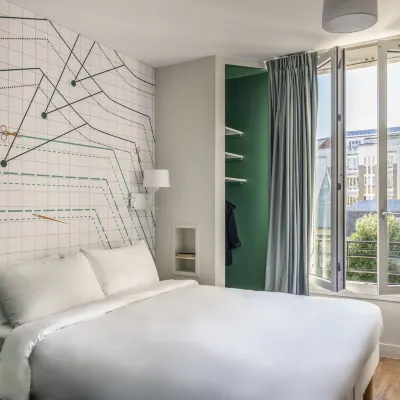 Ibis Styles Asnières Centre Hotels near Église St-Joseph des Quatre Routes