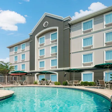 La Quinta Inn & Suites by Wyndham Myrtle Beach Broadway Area