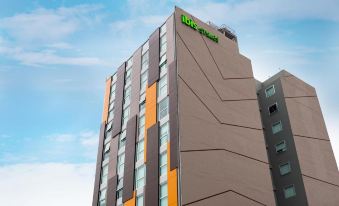 HOTEL IBIS STYLES LIMA BENAVIDES MIRAFLORES