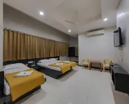Hotel Adarsh 5 Minute Walk from Mahalaxmi Temple Kolhapur Hotels in Shindewadi