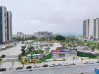 Haifeng Xinlai Homestay (Tianhong Guangchang Plaza)