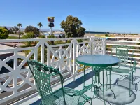 Best Western Salinas Monterey Hotel - parking