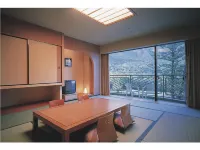 Yakushima Iwasaki Hotel فنادق في ياكوشيما