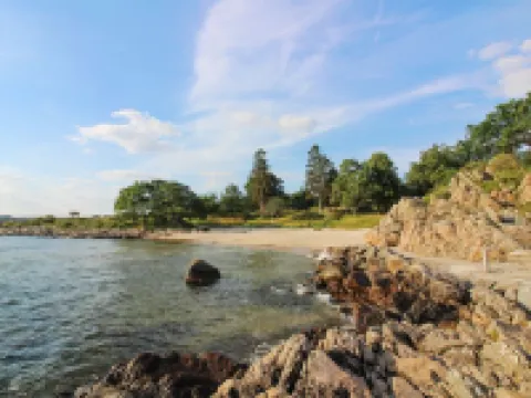 "Henna" - 50m from the Sea