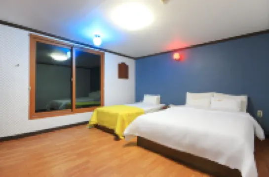 Jeonju Geumamdong Tomato Hotel dekat Chonbuk National University