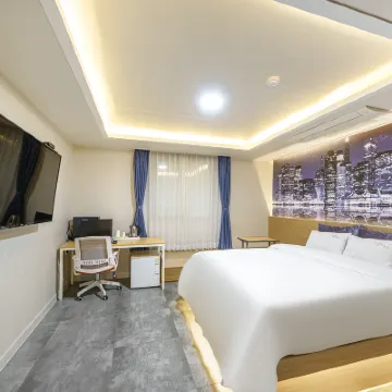 Gwangju Unam-Dong Yeogijoa Hotels near Gwangju History & Folk Museum