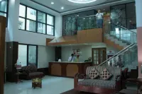 Hotel Lilawati Grand - 3 ดาว