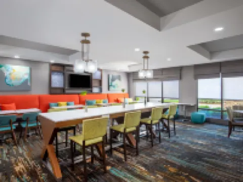 Holiday Inn Express & Suites CLINTON by IHG Hotels in Clinton