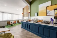 Spark by Hilton Mystic Groton - breakfast