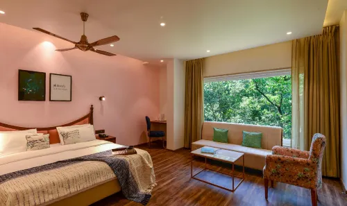 Pandav Retreat Hotel a Pachmarhi Cantt