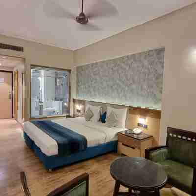 Azzaro Resort & Spa Rooms