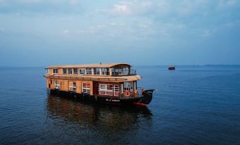 Upper Deck Boathouse