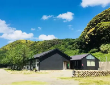 Shirahama Schoolhouse