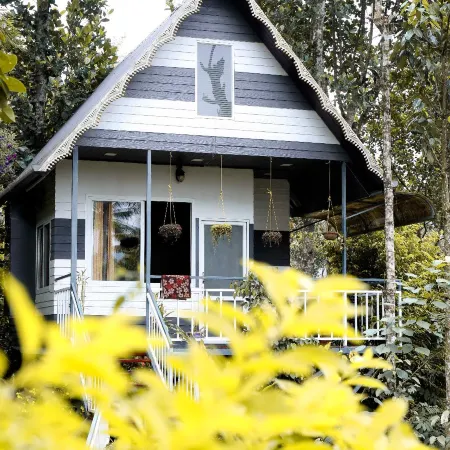 The Wayside Farm Cottage Munnar