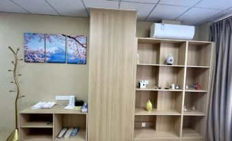 Yixiu Tatami Apartment (Yinchuan West Road)