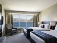 Mercure Queenstown Resort Hotels in Closeburn