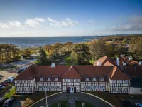 Molskroen Hotels in Trustrup