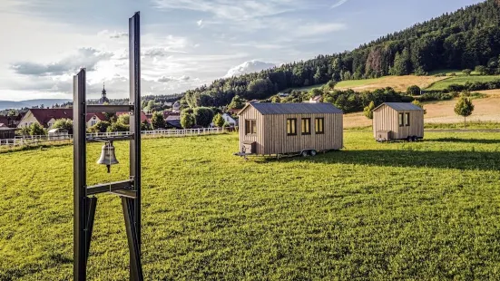 Hollerhofe - Zu Gast im Dorf