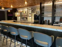 Holiday Inn SYDNEY - WATERFRONT by IHG - bar