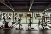 Amway Grand Plaza, Curio Collection by Hilton - Gym