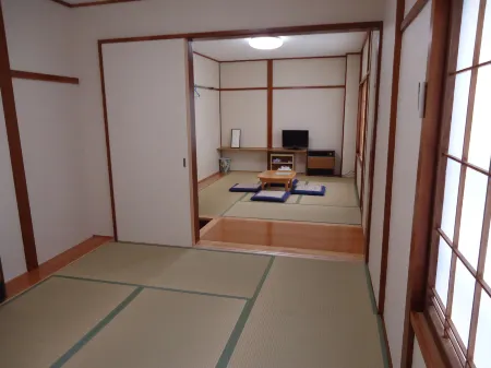 Famille Shirakaba Отели рядом с достопримечательностью «Tashiro Ski Resort»