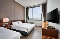Mokpo Shinan Beach Hotel Hotels near Yeonhee's Super