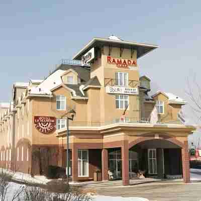 Ramada Plaza by Wyndham Gatineau/Manoir du Casino Hotel Exterior