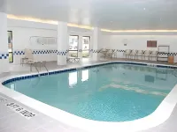 Hampton Inn Houston-Stafford - Pools