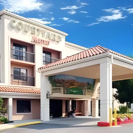 Courtyard Livermore