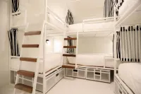 Hostel Lullaby Non-Smoking - Hostels