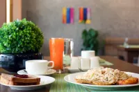 Sidra Pristine Hotel and Portico Halls - sarapan