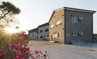 Buan Byeonsan Kakao Spa Pension