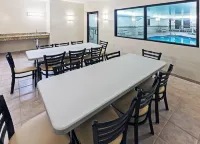 AmericInn by Wyndham Austin Hotel a Austin