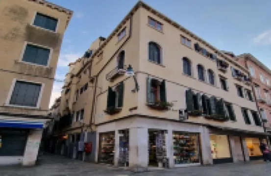 洛坎達阿萊昂酒店 鄰近嘆息橋的酒店