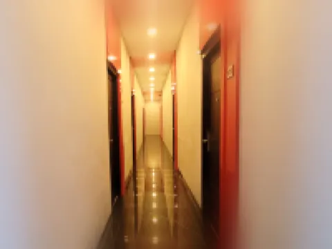 紅色經濟型酒店特爾納特 特爾納特酒店