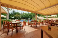Roc Oberoy - Adults Only - breakfast