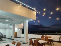 DJ Hotel - 朝食