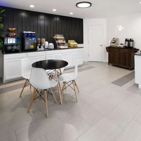 Days Inn by Wyndham Acworth